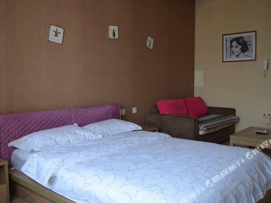 Чунцин: Chongqing Audrey Hepburn International Apartment