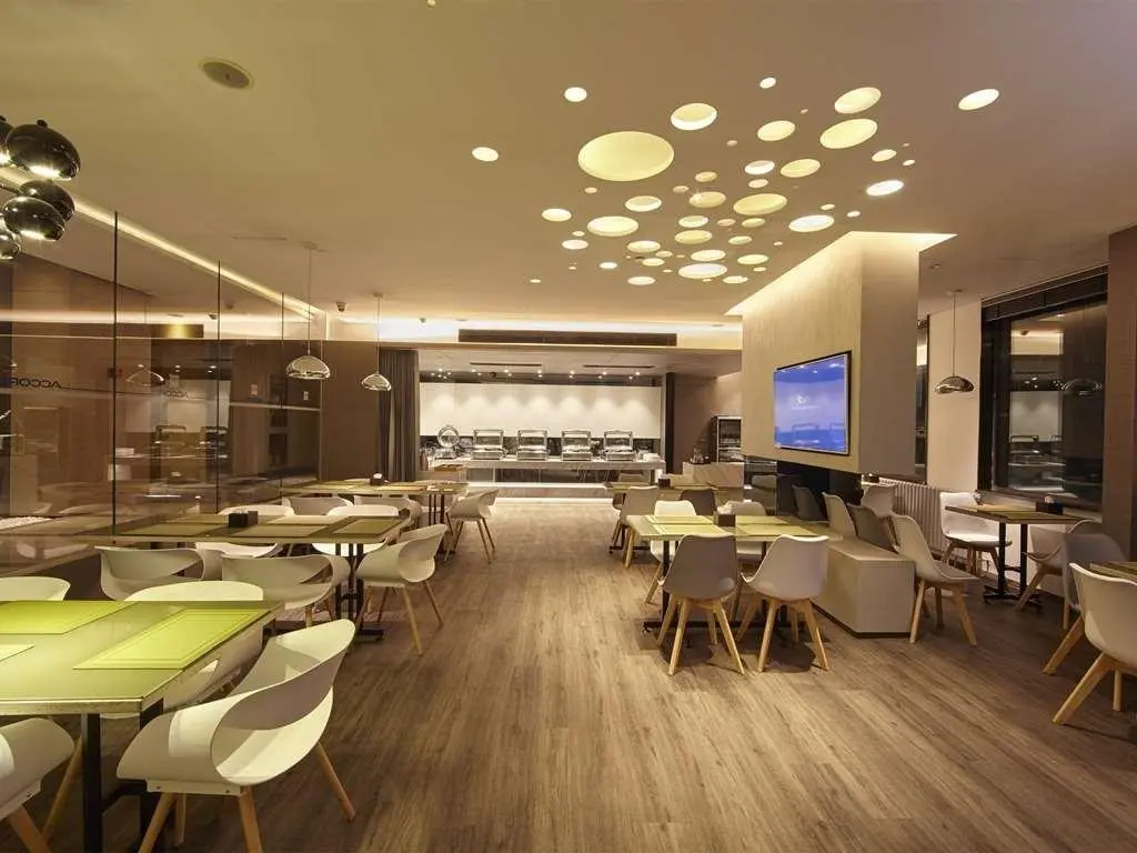 Янчжоу: Ibis Hotel Yangzhou Wenchangge