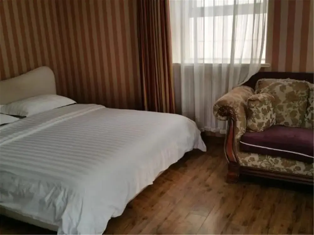 Циндао: Ou Lu Business Hotel