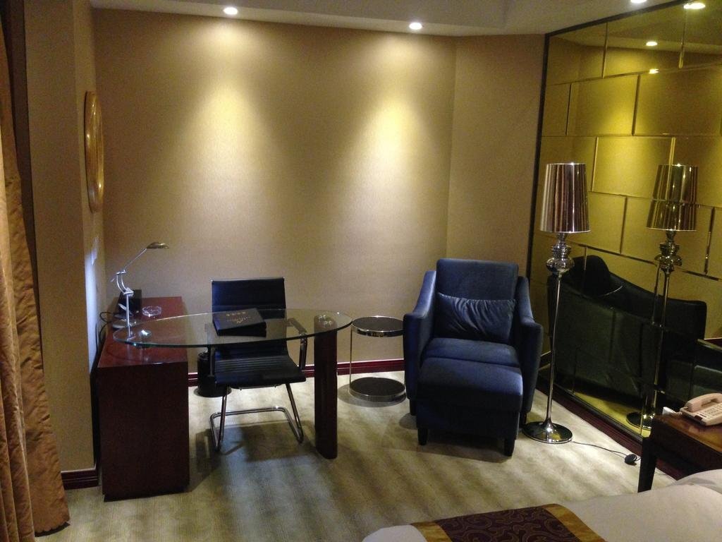 Цзыбо: Mintai International Business Hotel