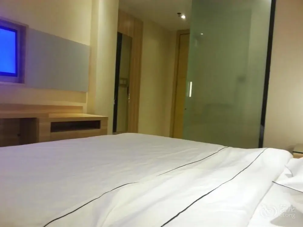 Гуанчжоу: Denise Hotel Apartment(Shangxiajiu Branch)