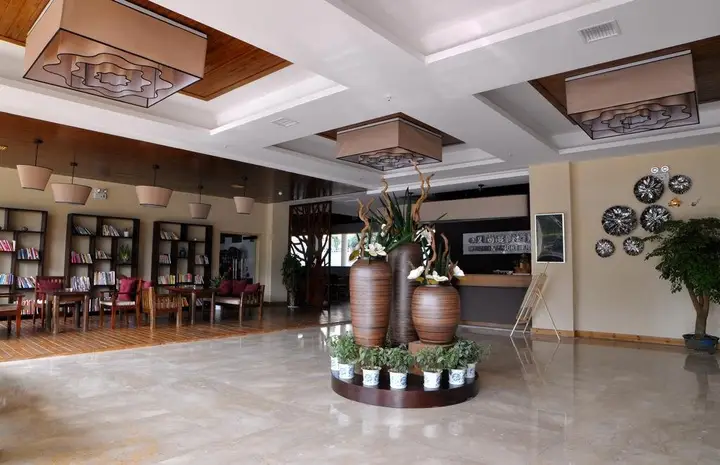 Чжанцзяцзе: E Fashion Hotel