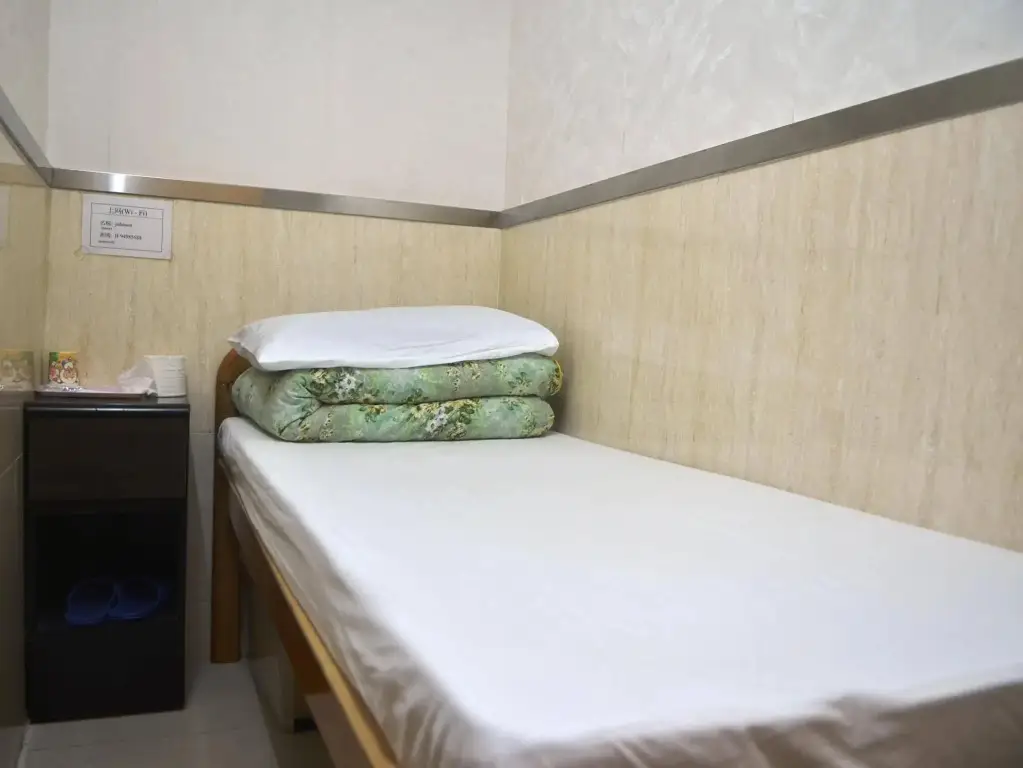 Коулун: Johnson Hostel