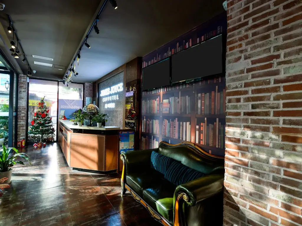 Гуанчжоу: James Joyce Coffetel Guangzhou International Convention and Exhibition Center Guangzhou Tower