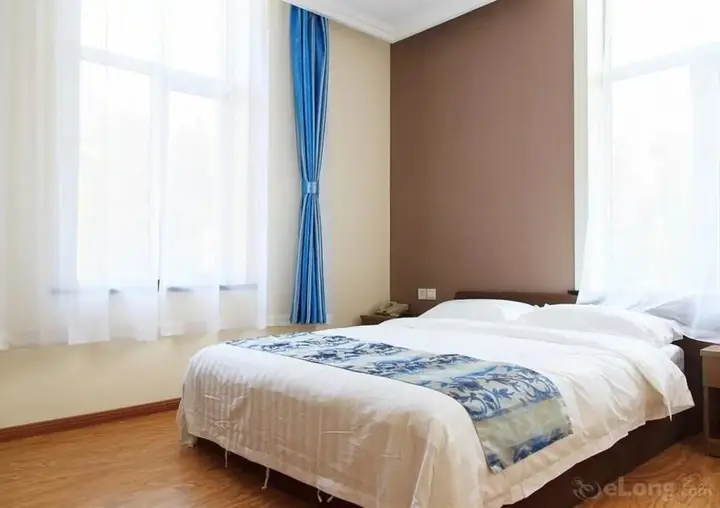Циндао: Qingdao Gangwan 37 International Hotel
