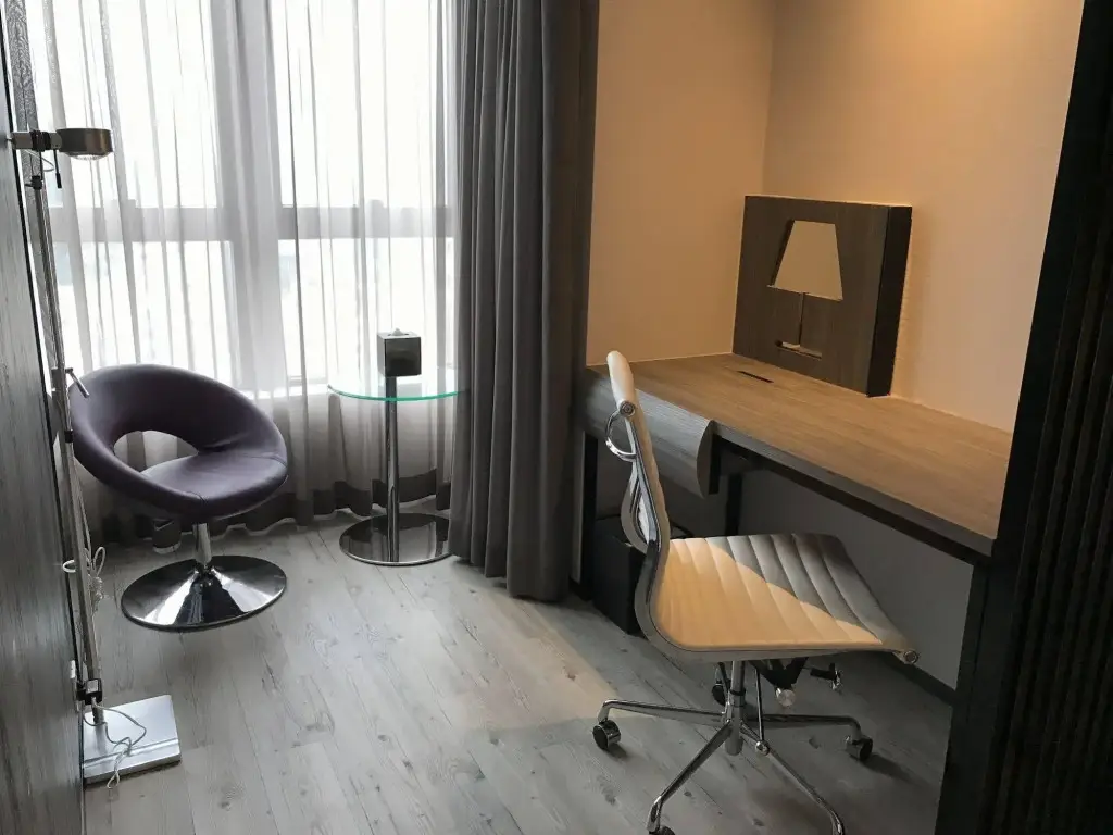 Гонконг: The Perkin Hotel