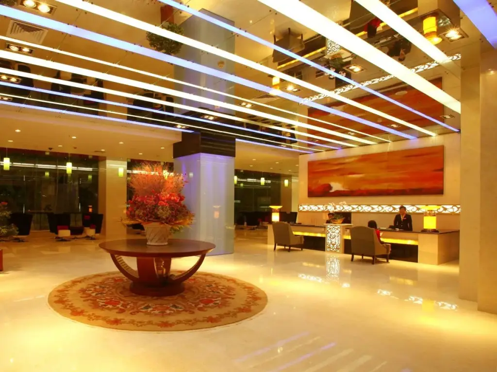 Oriental Freedom Business Center — фото 1