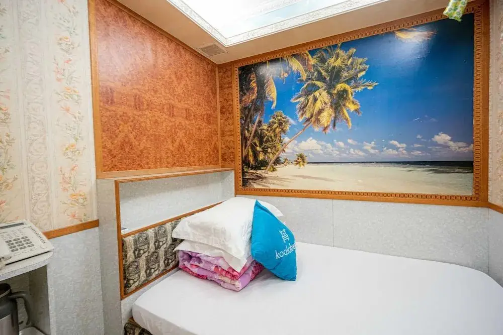 Коулун: Chung King Hotel (Managed by Koalabeds Group)