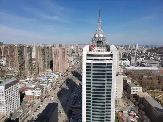 Далянь: Dalian Kaiyuan Hotel