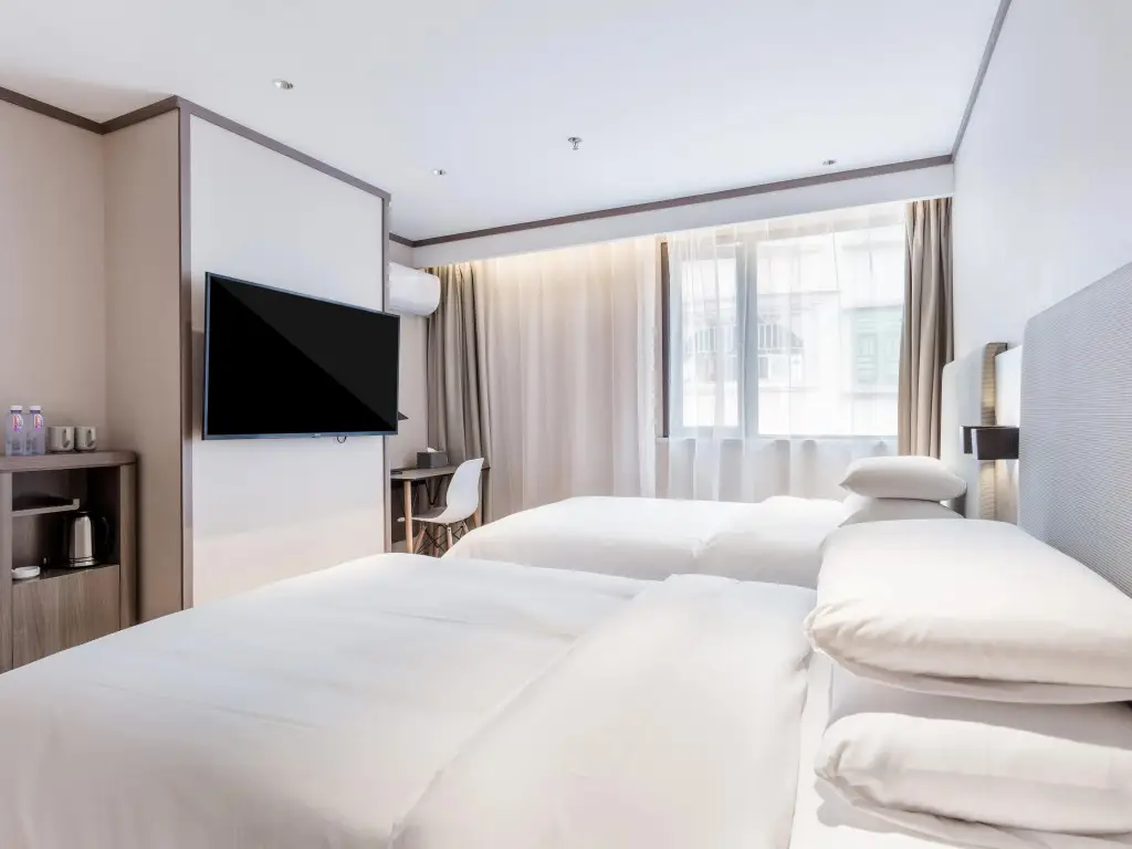 Шэньчжэнь: Hanting Hotel Shenzhen Huaqiang Center Park