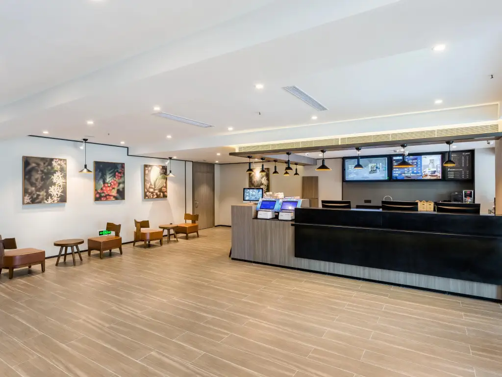 Шэньчжэнь: Hanting Hotel Shenzhen Huaqiang Center Park