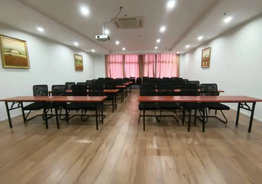 Чунцин: Hanting CQ Cen Nanping Ped