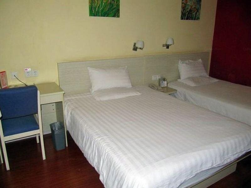 Чэнду: Hanting Express Chengdu Shuhan