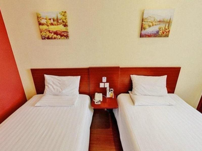 Наньчан: Hanting Hotel Nanchang Railway Station East Square