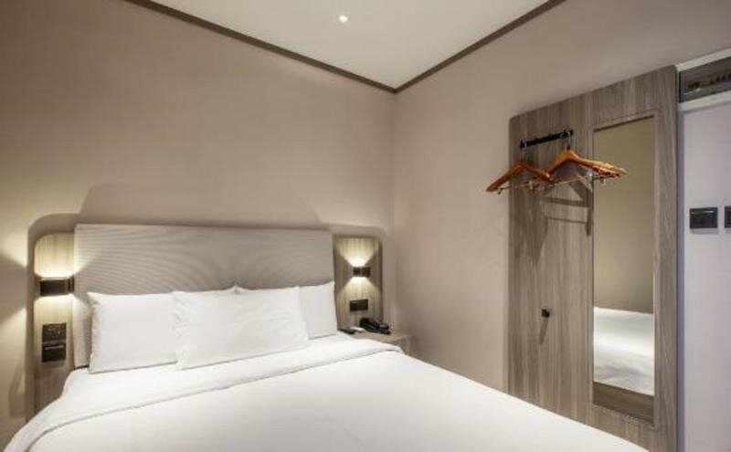 Шанхай: Hanting Hotel Shanghai Lujiazui Dongnan Road