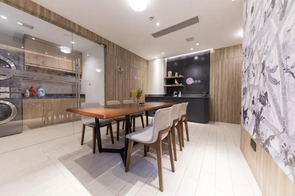 Шанхай: Hanting Premium Hotel Shanghai West Nanjing Road Subway Station