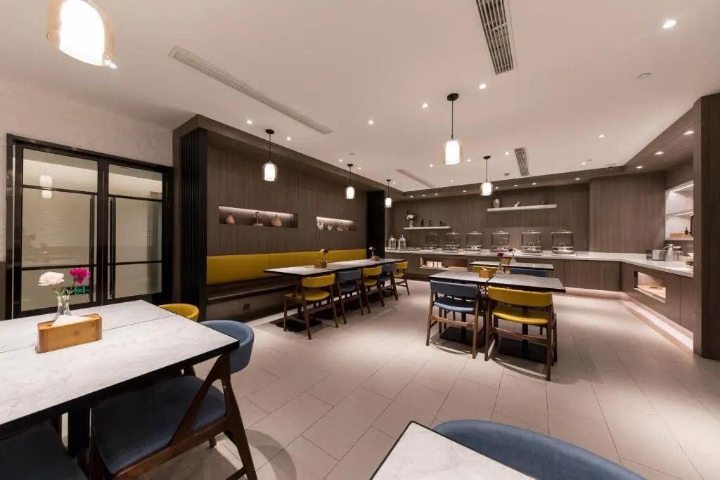 Шанхай: Hanting Premium Hotel Shanghai West Nanjing Road Subway Station