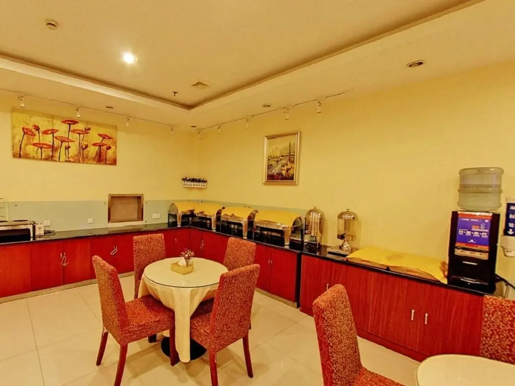Шанхай: Hanting Hotel Shanghai Caohoejing Gubei