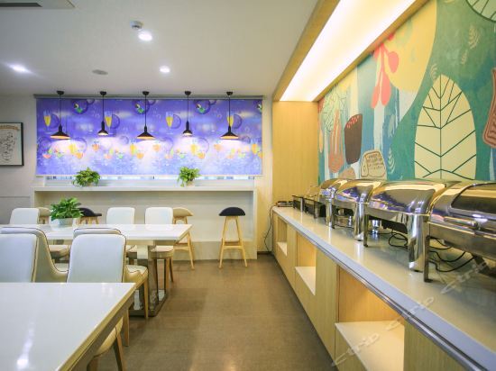 Hanting Hotel Yinchuan Dongfanghong Plaza — фото 1