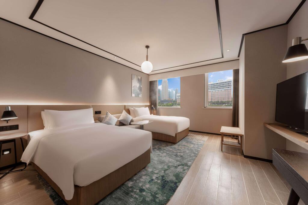 Наньтун: Hilton Garden Inn Nantong Xinghu