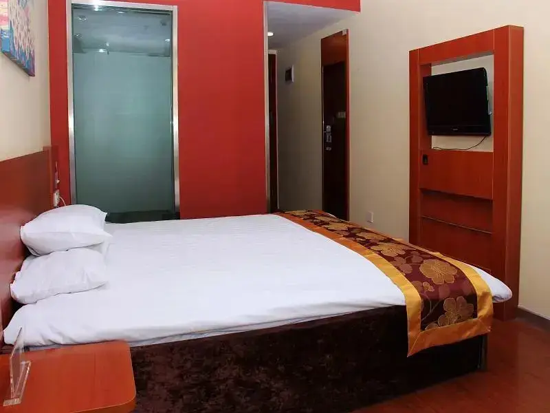 Наньтун: Hanting Hotel Nantong Qingnian East Road