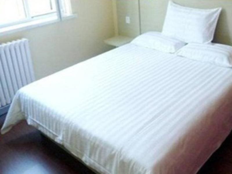 Чанчунь: Hanting Jiudian Zhangchun Anda Jie