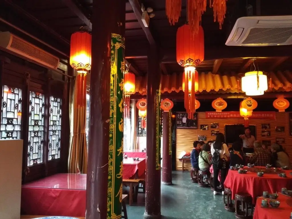 De Sheng Lou Hotel — фото 1