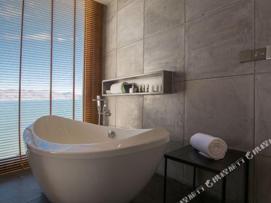Дали: Ruiting Liuju Country House