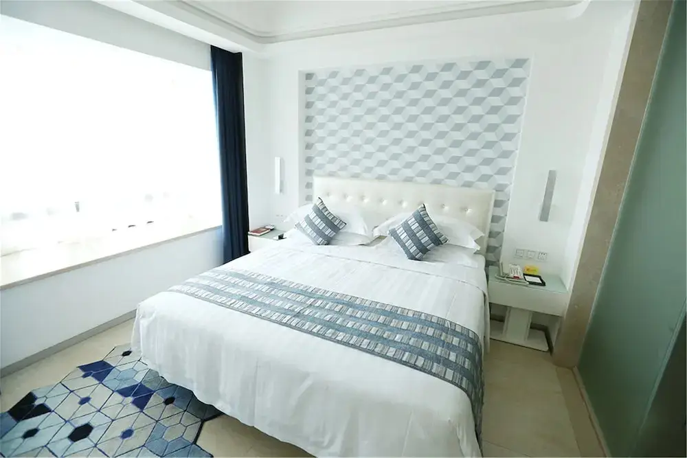 Санья: Ziyue Conifer Suite Hotel Sanya