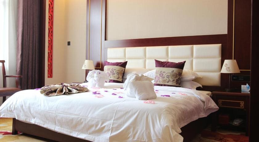 Цзюцюань: Dunhuang Hua Xia International Hotel