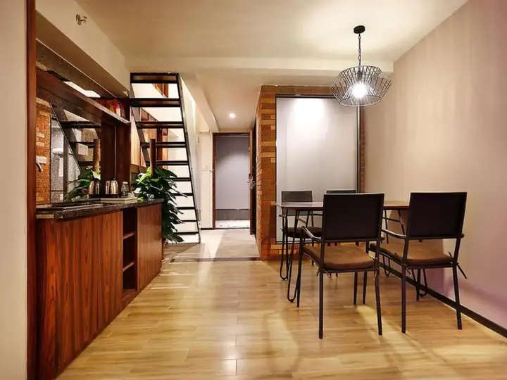 Шэньчжэнь: X-Times LOFT Boutique Hotel