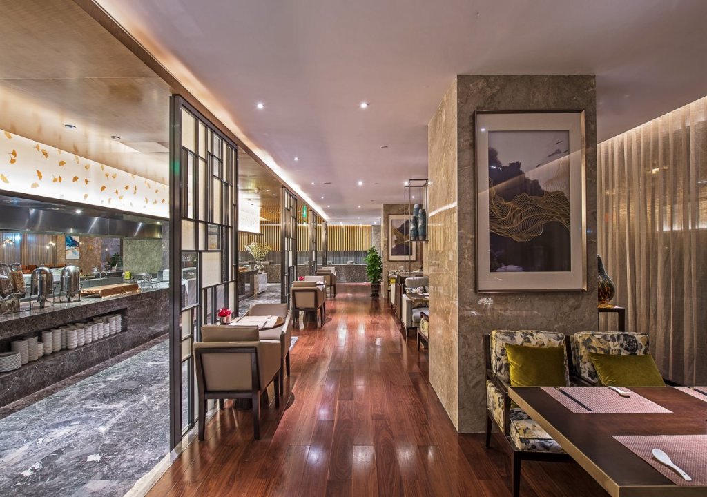 Шанхай: Four Points by Sheraton Shanghai, Kangqiao