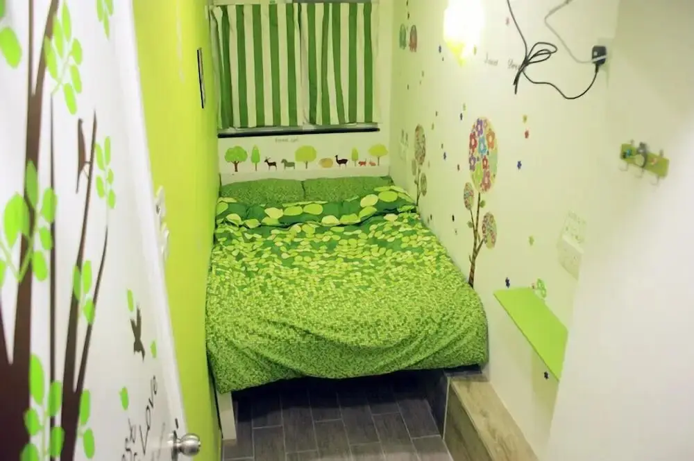 Гонконг: Sens Inn
