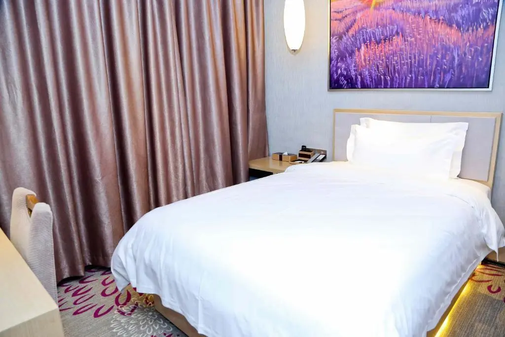 Гуанчжоу: Lavande Hotel GZ BaiYun Airport