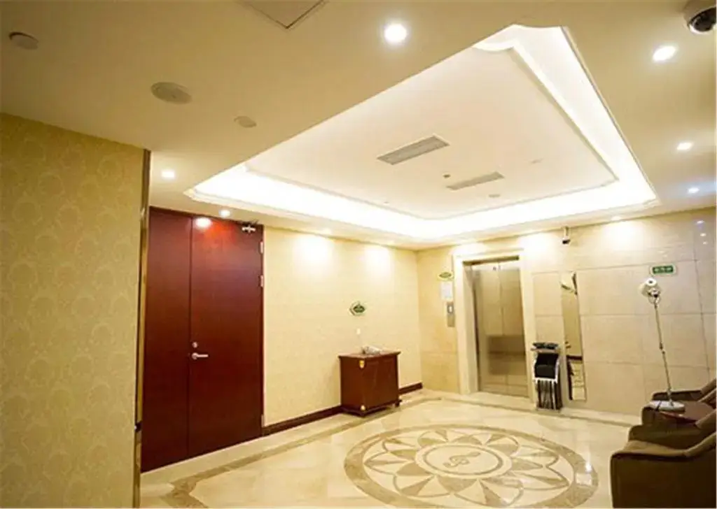 Шанхай: Vienna Hotel Shanghai Hongqiao Xujing