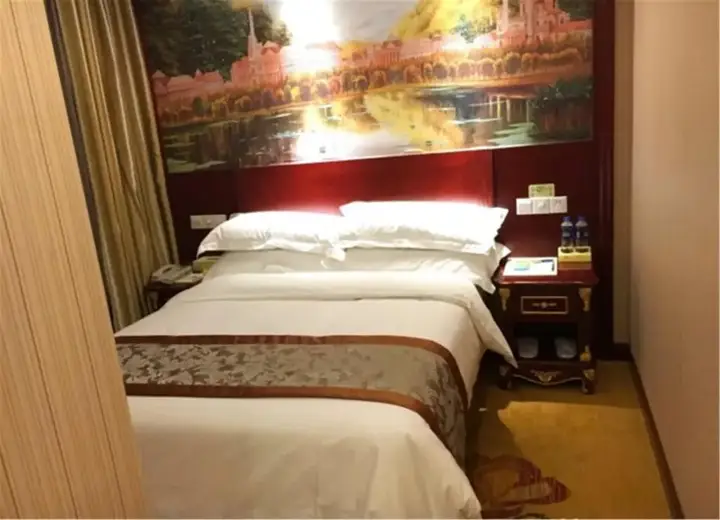 Шанхай: Vienna Hotel Shanghai Hongqiao Xujing