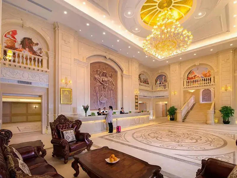 Шэньчжэнь: Vienna Hotel Shenzhen Longgang Xiashuijing Subway Station Branch