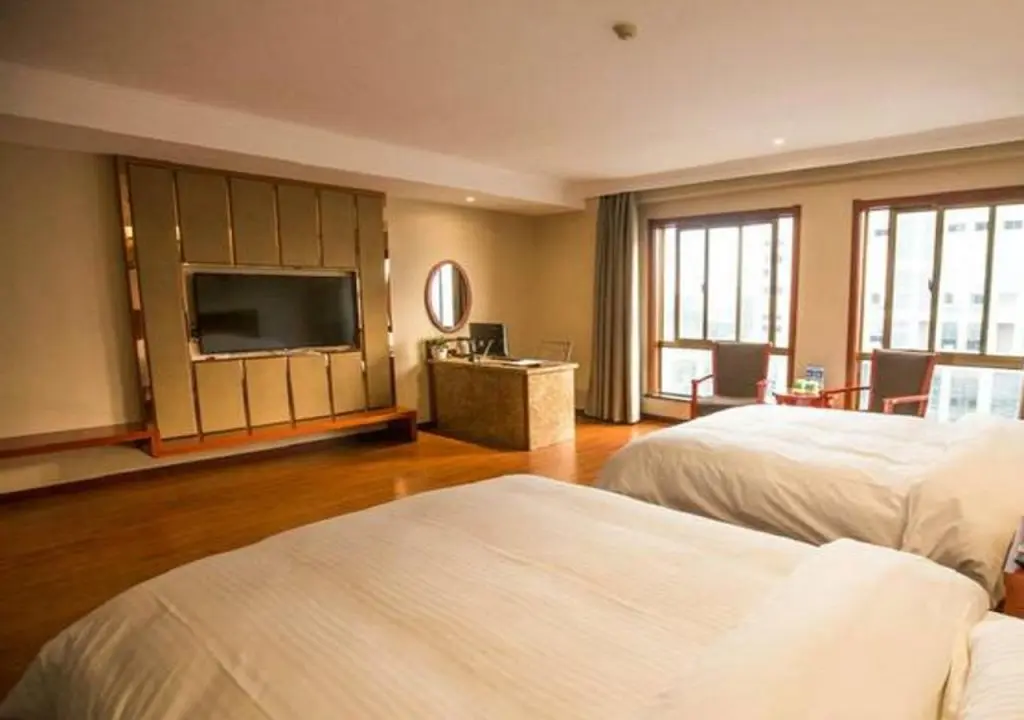 Чичжоу: GreenTree Inn ChiZhou QinGYAng Miaoqian Road Rongxing Building Business Hotel