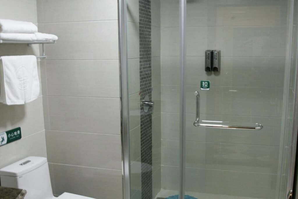 Бэйшоу: GreenTree Inn LiaoYuan Longshan District Train station Longjihuadian Hotel_