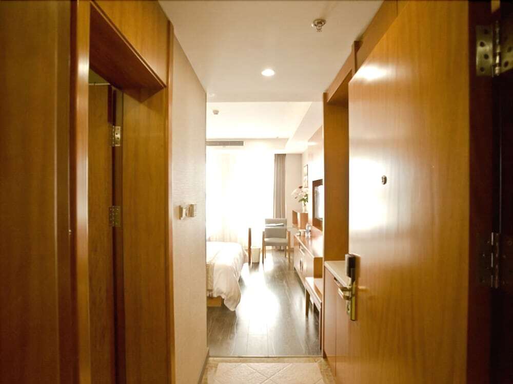 Янчжоу: GreenTree Inn YangZhou Jiangyang(E)Road Zhongxin Building Business Hot