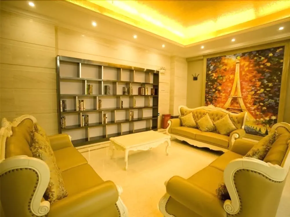 Янчжоу: GreenTree Inn YangZhou Jiangyang(E)Road Zhongxin Building Business Hot