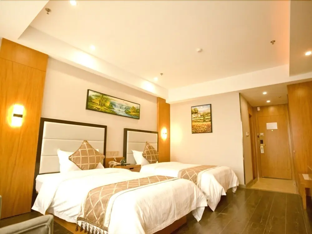 Янчжоу: GreenTree Inn YangZhou Jiangyang(E)Road Zhongxin Building Business Hot