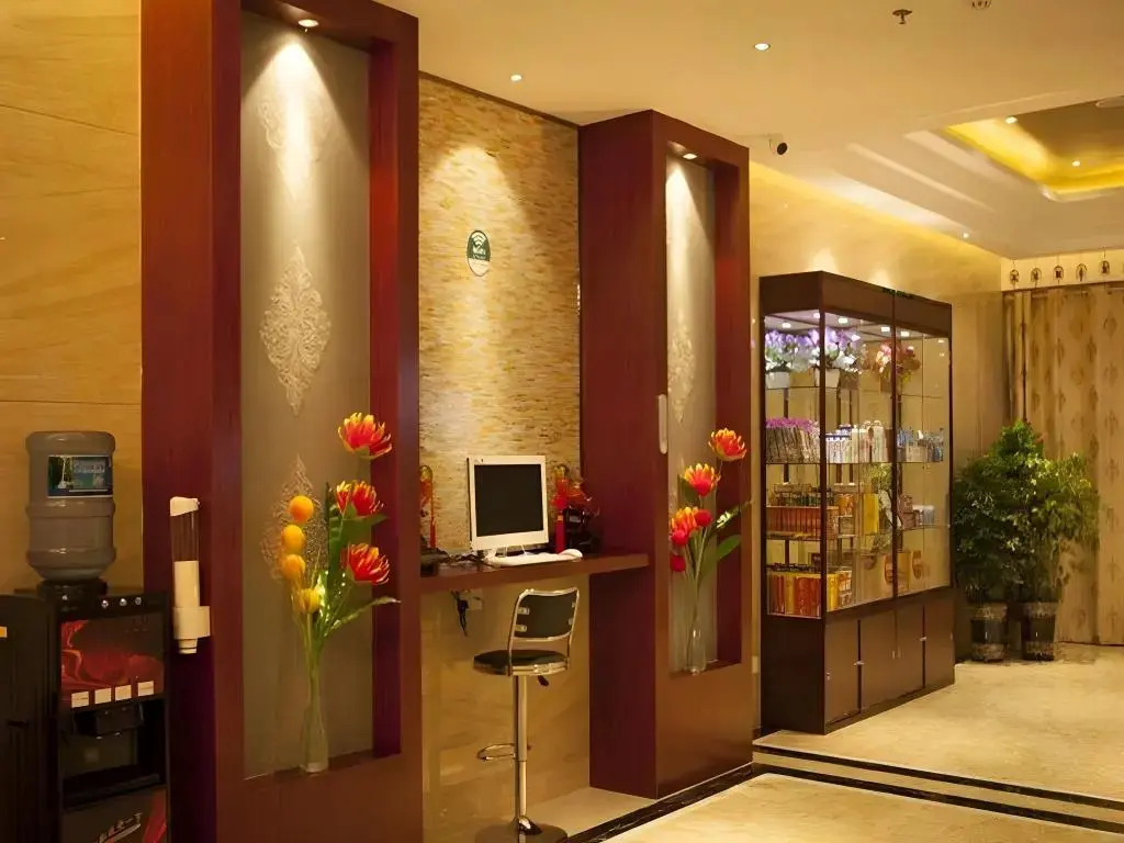 Наньтун: GreenTree Inn Jiansu Nantong Tongzhouwan Huanghe Road Business Hotel