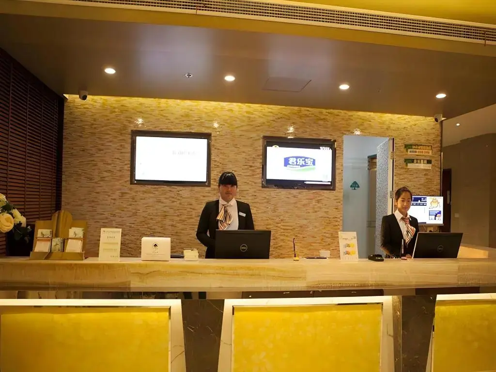 Наньтун: GreenTree Inn Jiansu Nantong Tongzhouwan Huanghe Road Business Hotel
