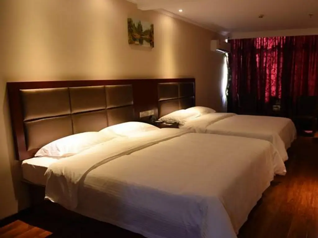 GreenTree Inn Suqian Bawangjuding Square Express Hotel — фото 1