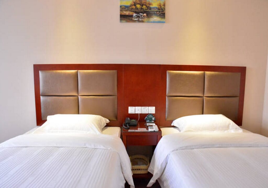 Уси: GreenTree Inn Suqian Bawangjuding Square Express Hotel