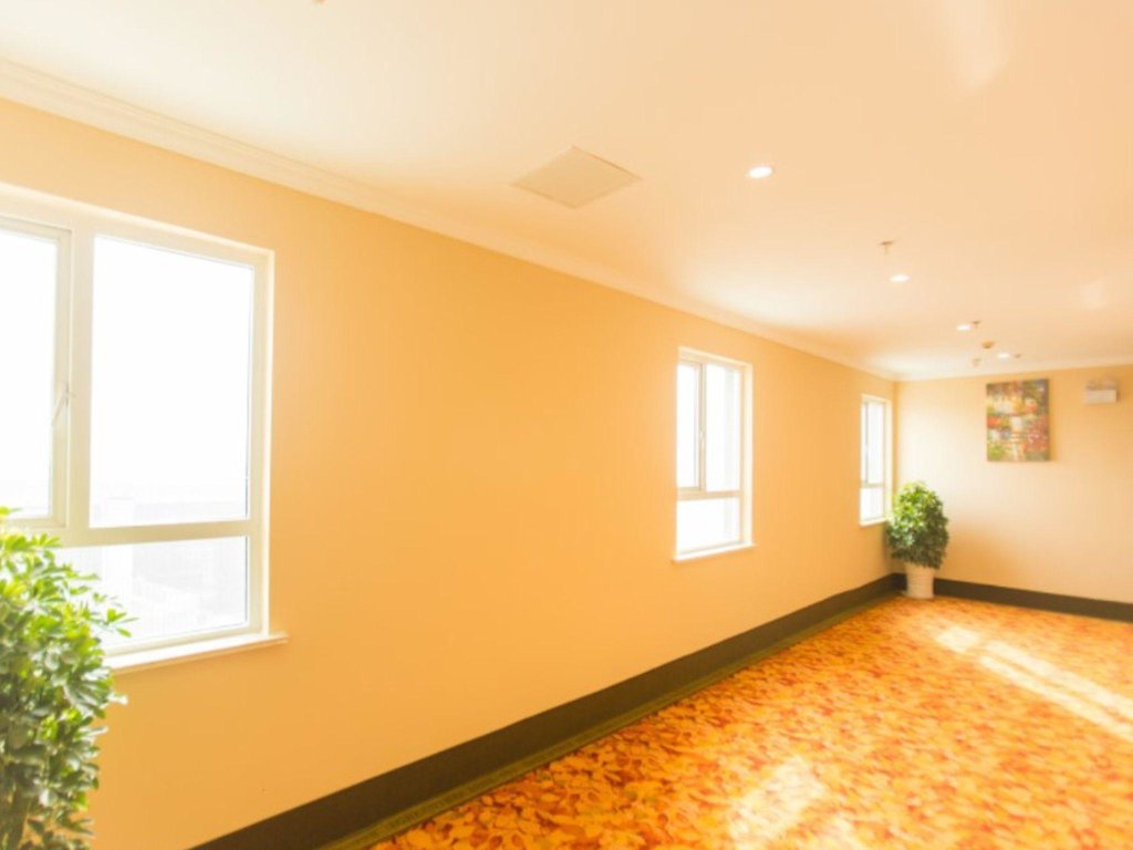 GreenTree Inn New District Hospital of People s Hospital MingLiu Express Hotel — фото 1