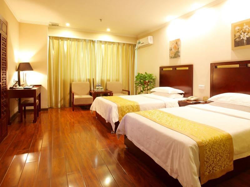 Нанкин: GreenTree Eastern JiangSu NanJing Jiangning University Towm Ecomonic and Trade College Hotel