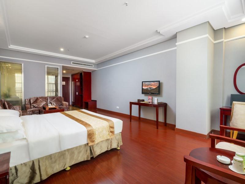 Шэньчжэнь: GreenTree Inn Shajinshiming Square Business Hotel