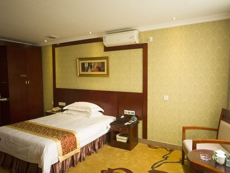 Гуанчжоу: GreenTree Inn GuangDong GuangZhou Dayuan Middle Road Foreigner College Express Hotel